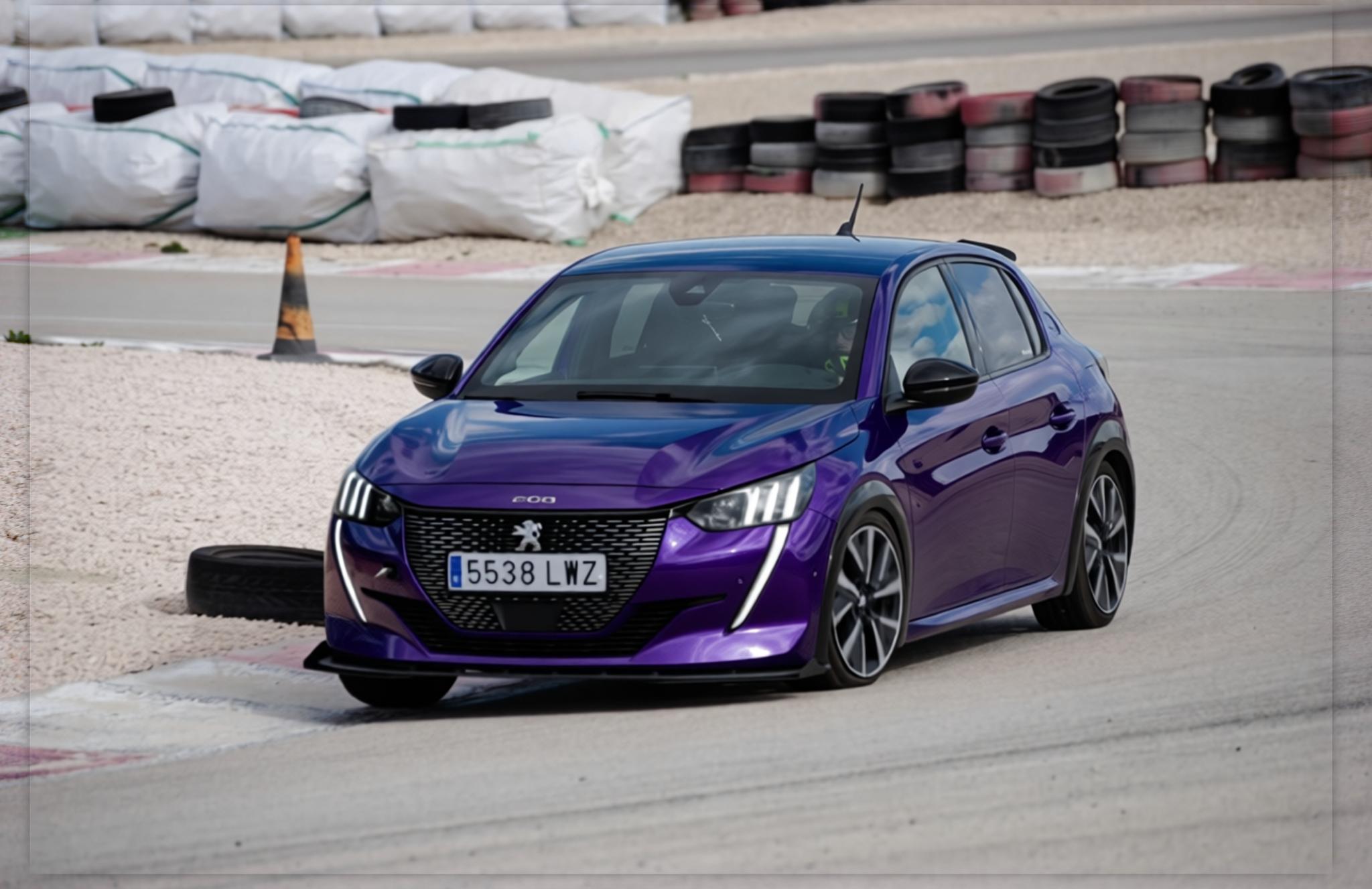 Car rendered in Midnight Purple gloss paint